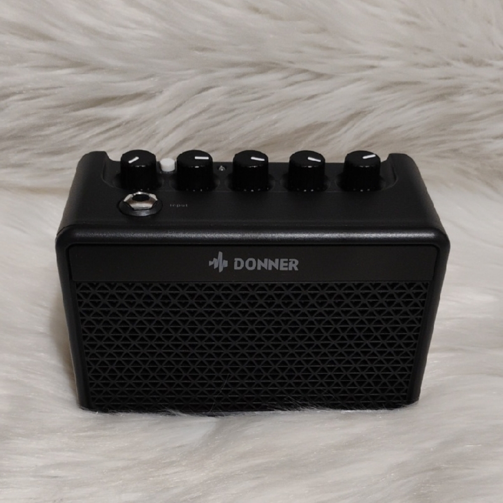 (D-21) Donner Mini Practice Guitar Black Portable Amp